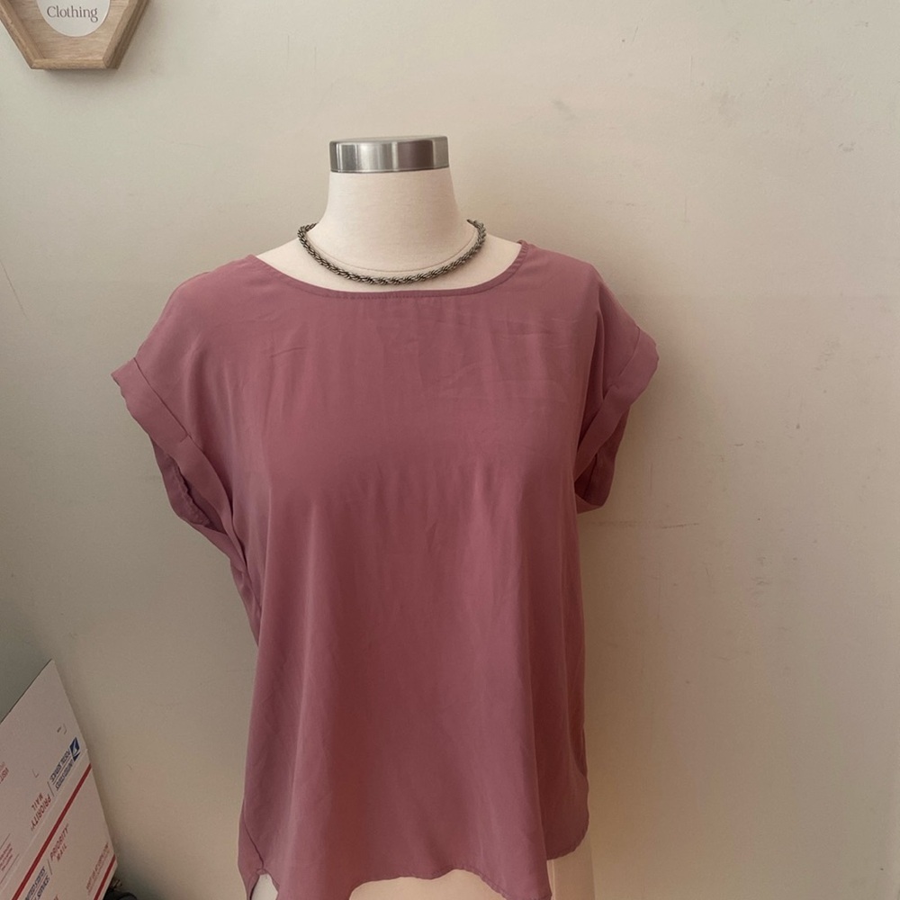 Mauve Office Top - Picture 3 of 3